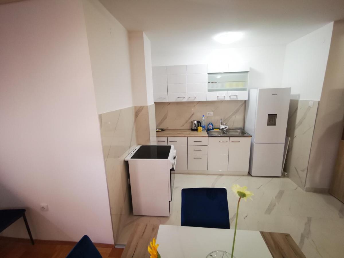 Riviera Apartments Ниш Экстерьер фото